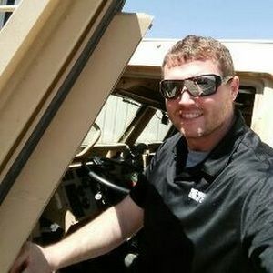 Meet your Posher, Travis